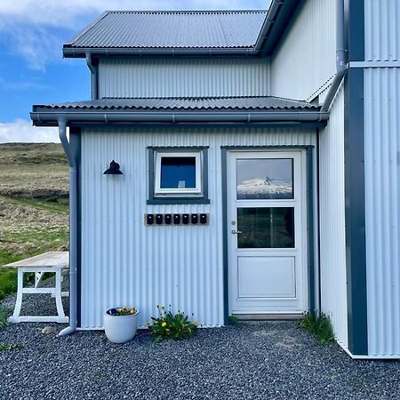 Lindarholl Guesthouse Stori-Bakki Buitenkant foto