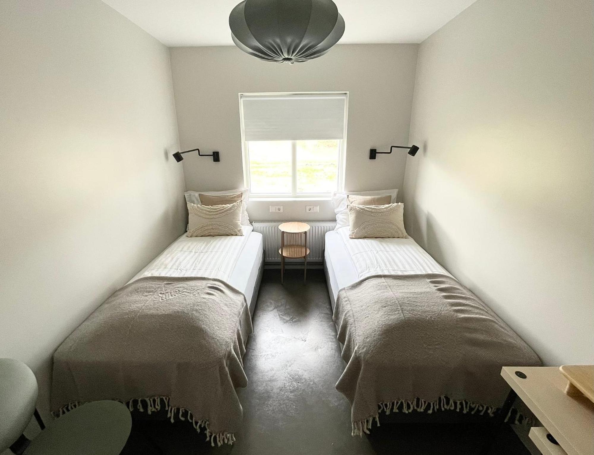 Lindarholl Guesthouse Stori-Bakki Buitenkant foto